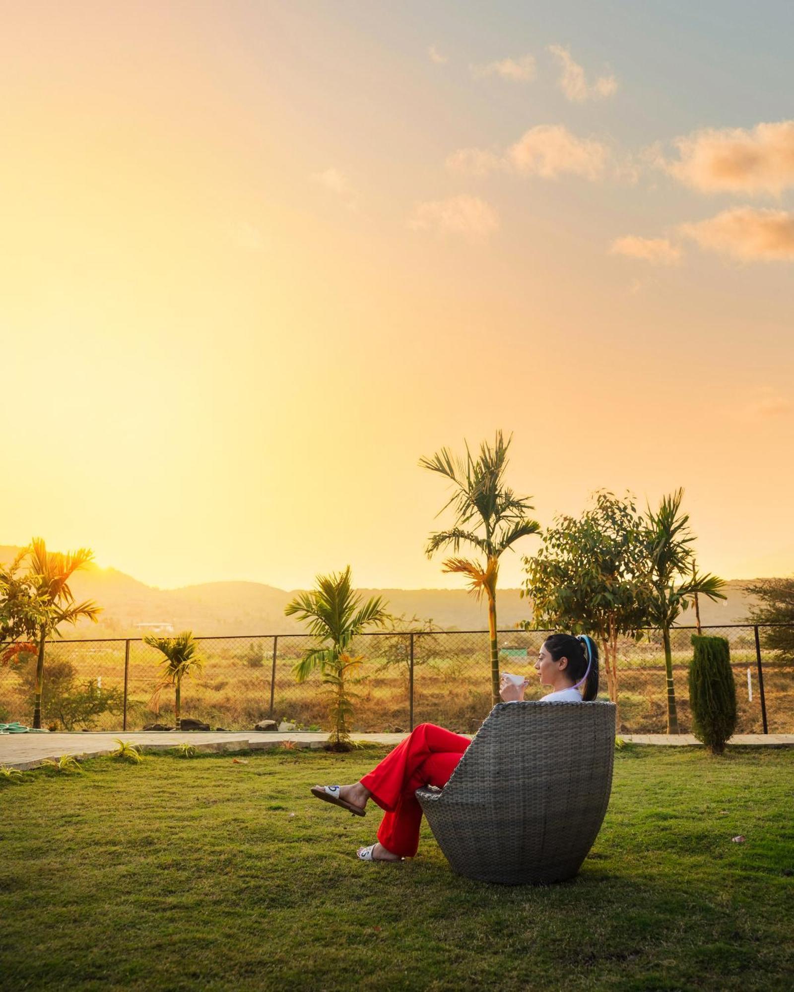 The Earth Farm Villa Nashik Dış mekan fotoğraf